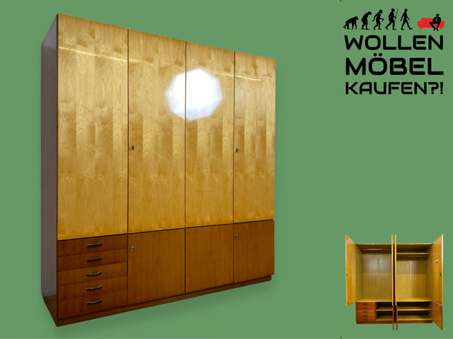 WMK I Schöner, großer & gut ausgeteilter Kleiderschrank aus 1968 in Hochglanz mit Schubladen I Schlafzimmerschrank Schrank Wäscheschrank Wardrobe 60er 70er Retro Vintage DDR Berlin Leipzig Heidelberg