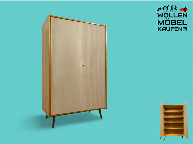 WMK # Raumaufhellender und gut erhaltener Mid-Century Kleiderschrank aus 1964 in Birke Modell Rita von Chr. Leonhardt KG Holzbau # Schrank Schlafzimmerschrank Wäscheschrank Wardrobe Vintage Retro DDR