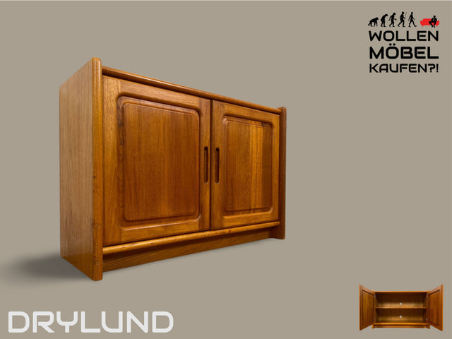 WMK I Stilvolle & gut erhaltene skandinavische Mid-Century Kommode aus vollem Holz in Teak I Schrank Sideboard Schuhschrank Wäschekommode Vintage 60er 70er Danish Design Teakholz München Hamburg Kiel