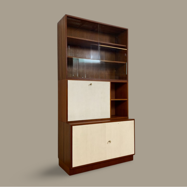 WMK # Stilvolles modulares Mid-Century Highboard, Vollholz in Teak, mit späterer weißer Lackierung # Schrank Bücherschrank Büchervitrine Barschrank Vitrine Regalwand Schrankwand Regal Teakholz Vintage