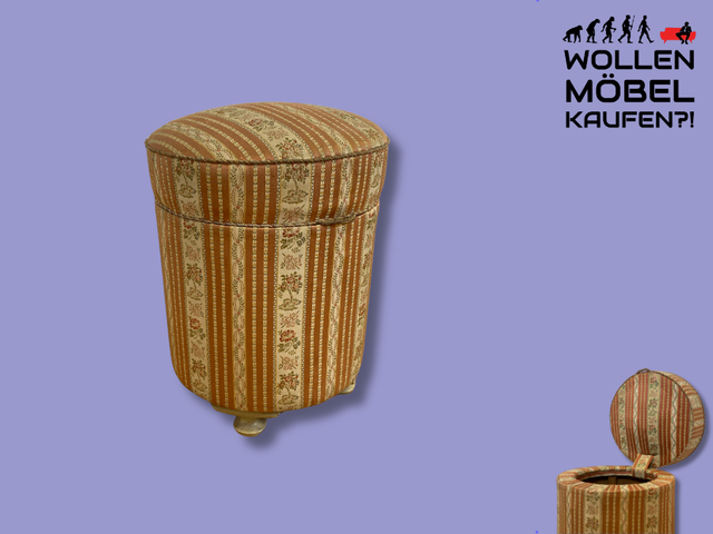 WMK # Eleganter antiker Wäschehocker mit großem Staufach und floralem Originalbezug, um 1930 # Hocker Sitzhocker Fußhocker Truhe Taburett Pouf Sitz Sitztruhe Wäschetruhe Chippendale Barock Vintage