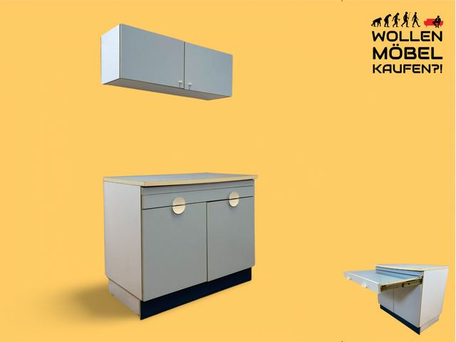 WMK # Kultige blaue Space Age Küchenzeile aus 1976 mit Hängeschrank & ausziehbarer Arbeitsfläche # Küchenbüfett kleine Küche Küchenschrank Küchenhängeschrank Küchenanrichte Kredenz Retro Vintage DDR