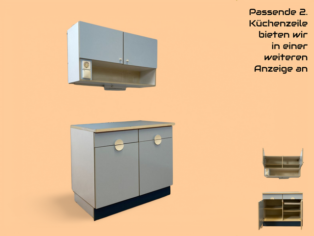 WMK # Kultige blaue Space Age Küchenzeile aus 1976 m. Hängeschrank, ausziehbarer Platte & Schütten # Küchenbüfett kleine Küche Küchenschrank Küchenhängeschrank Küchenanrichte Kredenz Retro Vintage DDR