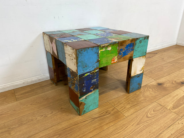 Boatwood by WMK I 100% nachhaltiger Couchtisch aus altem Bootsholz I handgefertigt aus Teakholz massiv I für In & Outdoor I bunter Wohnzimmertisch Beistelltisch Sofatisch Coffee Table Würfel Treibholz