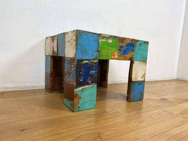 Boatwood by WMK I 100% nachhaltiger Couchtisch aus altem Bootsholz I handgefertigt aus Teakholz massiv I für In & Outdoor I bunter Wohnzimmertisch Beistelltisch Sofatisch Coffee Table Würfel Treibholz