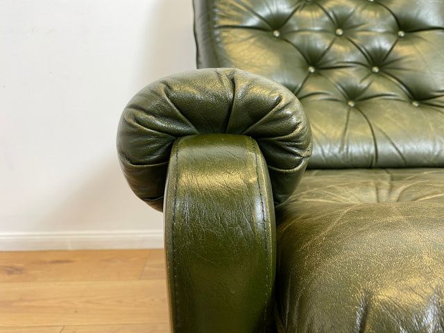 WMK # Stilvolles & äußerst bequemes skandinavisches Ledersofa mit gestepptem Echtleder Bezug in grün mit charaktervoller Alterspatina # 2er Sofa Couch Ledercouch 2-Sitzer Chesterfield Leder Vintage