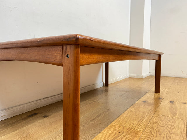 WMK I Stilvoller 150x75cm großer skandinavischer Wohnzimmertisch von namenhaften INFA Denmark aus Teakholz I Couchtisch Coffee Table Danish Design Vintage Mid-Century 60er 70er Berlin Hamburg Dortmund