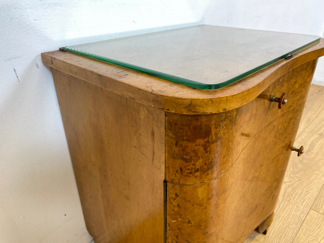 WMK I 1/2 Sehr schöner 1930er Jahre Art Deco Nachttisch aus vollem Holz mit Schublade und Glasauflage I Nachtkommode Nachtschrank Nachtschränkchen Night Stand Vintage Antik Berlin Leipzig Stuttgart