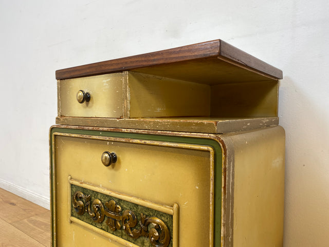 WMK I Wunderschöner jedoch abgerockter 1930er Jahre Art Deco Nachttisch mit Schublade I Nachtschrank Nachtkommode Nachtschränkchen Kommode Beistelltisch Antik Vintage Shabby Chic Berlin Leipzig Köln