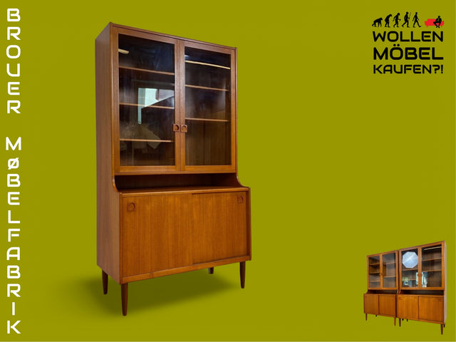 WMK # Hochwertige skandinavische Mid-Century Designer Vitrine von Brouer Møbelfabrik aus massivem Teakholz # Regal Bücherschrank Bücherregal Highboard Sideboard Glass Cabinet Danish Design Vintage