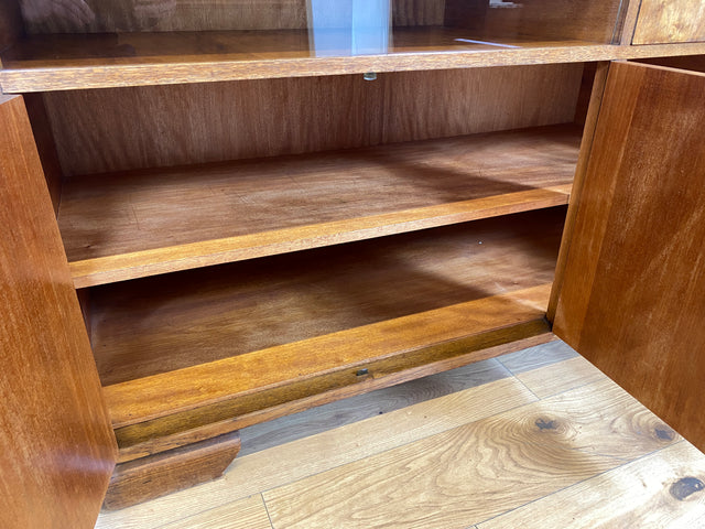 WMK I Made in SO36 I Wunderschöne 30er Jahre Art Deco Kommode aus vollem Holz mit Vitrine und Schubladen I Schrank Sideboard TV Lowboard Flurkommode Wäschekommode Vintage Antik Berlin Hamburg München