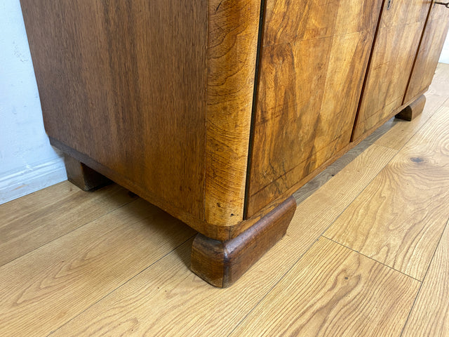 WMK I Made in SO36 I Wunderschöne 30er Jahre Art Deco Kommode aus vollem Holz mit Vitrine und Schubladen I Schrank Sideboard TV Lowboard Flurkommode Wäschekommode Vintage Antik Berlin Hamburg München