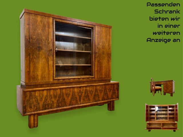 WMK I Imposanter freistehender 30er Jahre Art Deco Schreibtisch aus vollem Holz in edlem Walnuss