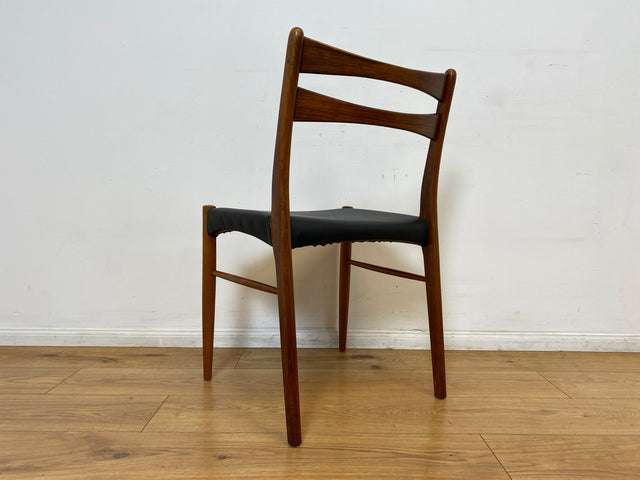 WMK I 4er Set skandinavischer Mid-Century Stühle I aus Teakholz mit schwarzem Kunst Leder Bezug I Esszimmerstühle Küchenstühle Holzstühle Chairs Skai Danish Design Vintage Teak Berlin Bayern Hannover