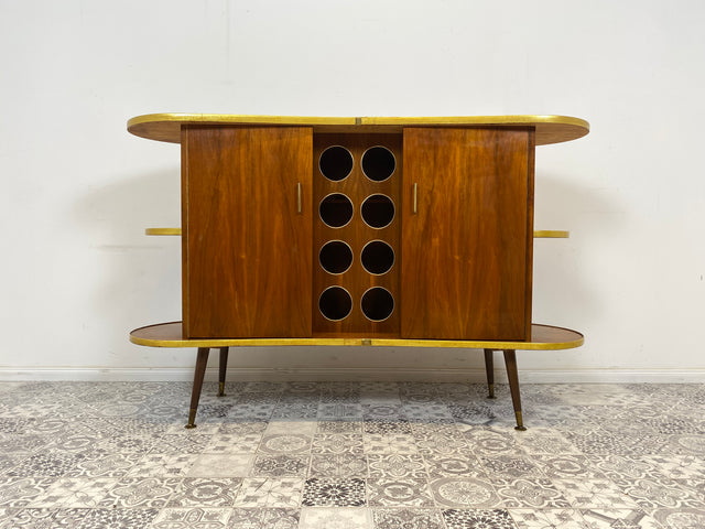 WMK I Ein Unikat I Einzigartige 50er Jahre Bar von Friedrich A. Maschke aus dem Schwarzwald mit handgefertigtem Alpen Relief Gemälde I Hausbar Tresen Wein Schrank Regal Vintage Mid-Century Kunst