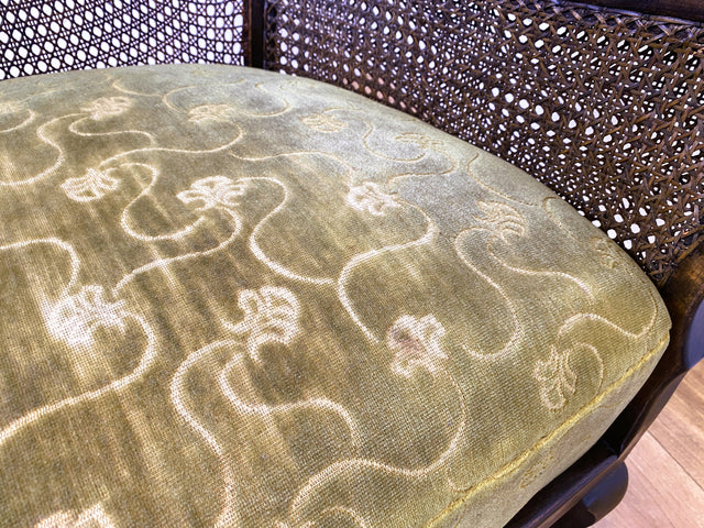 WMK I 1/2 Wunderschöner 50er Jahre Chippendale Sessel mit Wiener Geflecht, gold grünem Originalbezug und Federkern I Clubsessel Lesesessel Armchair Mid-Century Vintage Barock Berlin München Dortmund