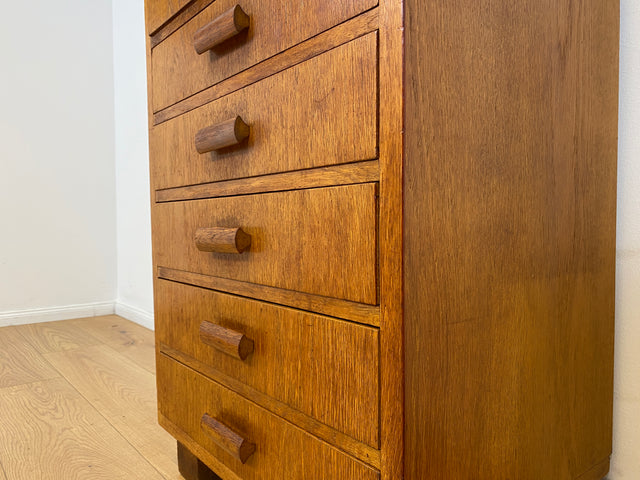 WMK # Formschlichte & gut erhaltene 50er Jahre Kommode aus vollem Eichenholz mit vielen Schubladen & originalen Holzgriffen # Sideboard Wäschekommode Schrank Schubladenkommode Vintage Mid-Century 60er