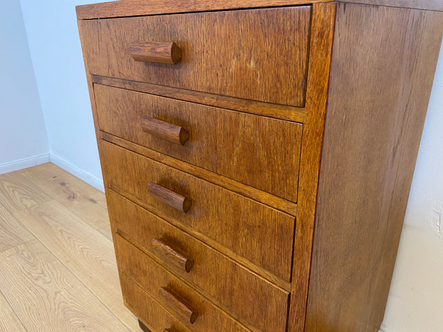 WMK # Formschlichte & gut erhaltene 50er Jahre Kommode aus vollem Eichenholz mit vielen Schubladen & originalen Holzgriffen # Sideboard Wäschekommode Schrank Schubladenkommode Vintage Mid-Century 60er