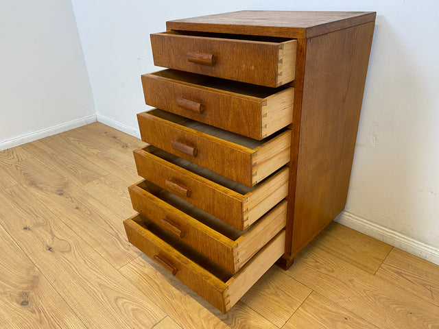 WMK # Formschlichte & gut erhaltene 50er Jahre Kommode aus vollem Eichenholz mit vielen Schubladen & originalen Holzgriffen # Sideboard Wäschekommode Schrank Schubladenkommode Vintage Mid-Century 60er
