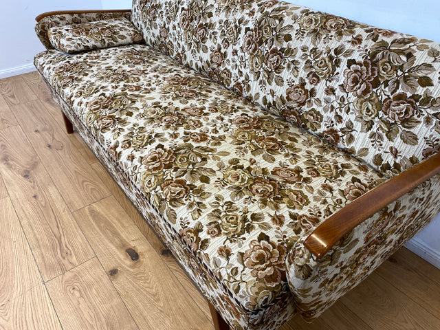 WMK I Versand 85€ I Grandioses 50er Jahre Sofa mit floralem Originalbezug und Federkern I Couch 3-Sitzer 3er Sitzgarnitur Sitzgruppe Mid-Century Vintage 60er Blumenmuster Berlin Frankfurt Düsseldorf
