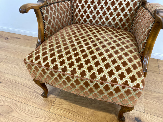WMK # Eleganter und sehr gut erhaltener 60er Jahre Chippendale Sessel mit wunderbarem Brokat Bezug in Altrosa, feinem Geflecht und Federkern # Lesesessel Armchair Sitzgarnitur Mid-Century Vintage