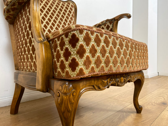 WMK # Eleganter und sehr gut erhaltener 60er Jahre Chippendale Sessel mit wunderbarem Brokat Bezug in Altrosa, feinem Geflecht und Federkern # Lesesessel Armchair Sitzgarnitur Mid-Century Vintage