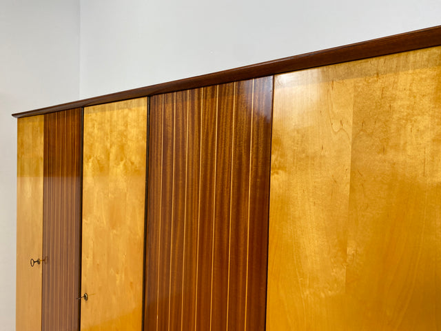 WMK # Formschöner und gut aufgeteilter 60er Jahre Kleiderschrank Modell Dominia von VEB Heidenau # Schrank Schlafzimmerschrank Wardrobe Wäscheschrank DDR Rockabilly Vintage 50er 60er Retro Mid-Century