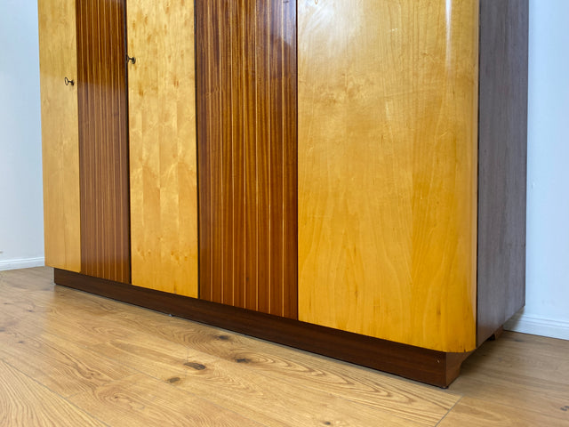 WMK # Formschöner und gut aufgeteilter 60er Jahre Kleiderschrank Modell Dominia von VEB Heidenau # Schrank Schlafzimmerschrank Wardrobe Wäscheschrank DDR Rockabilly Vintage 50er 60er Retro Mid-Century