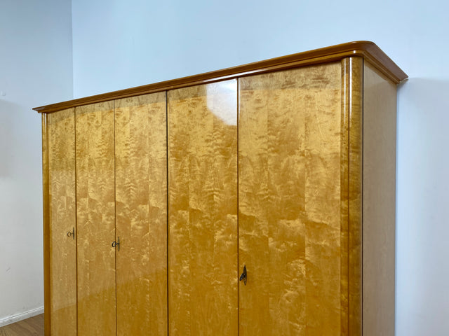 WMK I Hochwertiger heller 60er Jahre Kleiderschrank aus vollem Holz mit perfekter Aufteilung I Schrank Schlafzimmerschrank Wardrobe Wäscheschrank Vintage Mid-Century 50er Berlin Bielefeld Regensburg