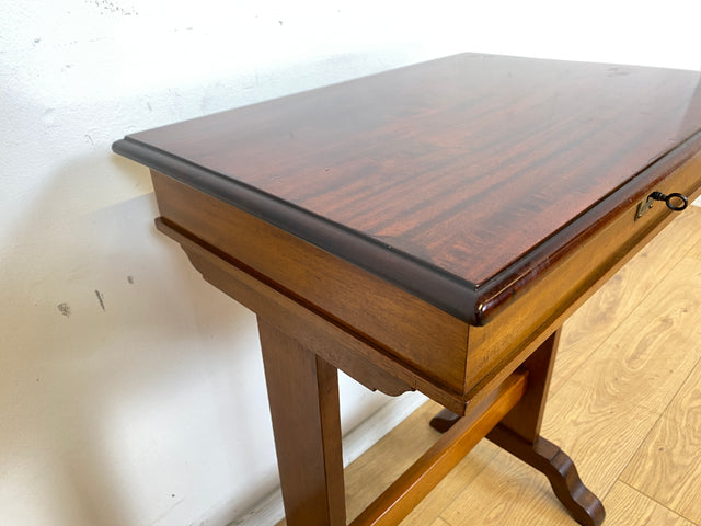 WMK I Zauberhafter 60er Jahre Nähtisch im antiken Stil mit Klappe & Fächern I Nähkommode Beistelltisch Tischchen Ablage Schmuckkasten Konsole Truhe Schminktisch Jugendstil Vintage Berlin München Bonn