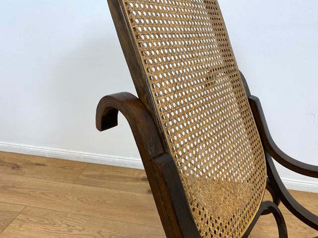 WMK # Elegant and very well preserved vintage rocking chair in the style of Thonet with bentwood frame &amp; Viennese wickerwork # Rocking armchair armchair reading chair relaxation chair rocking chair wickerwork retro