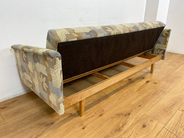WMK I Stilvolles 60er Jahre Schlafsofa von VEB Hellerau mit freundlichem späterem Bezug und passenden Kissen I Sofa Couch Schlafcouch Klappcouch Daybed Sitzgarnitur Mid-Century Vintage Berlin Hof Ulm