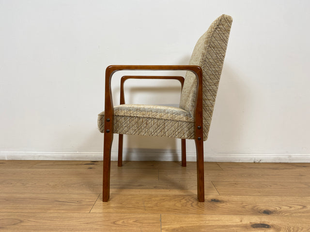 WMK # 1/3 Formschöner, bequemer & sehr gut erhaltener Mid-Century Sessel mit hellem Originalbezug & Teakholz Rahmen # Stuhl Sessel Lesesessel Armchair Armlehnsessel Schreibtischstuhl Vintage 60er 70er