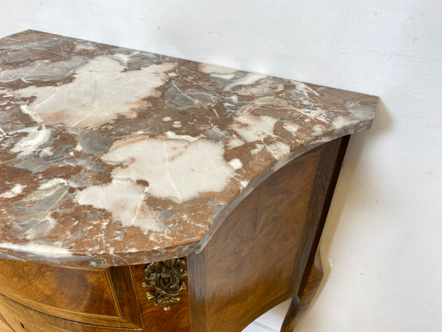 WMK I Feine 60er Jahre Stilmöbel Kommode mit sehr schöner Marmor Auflage, Schubladen und edlen Messingbeschlägen I Schrank Flur Beistelltisch Nachtisch Rokoko Barock Vintage Berlin Regensburg München