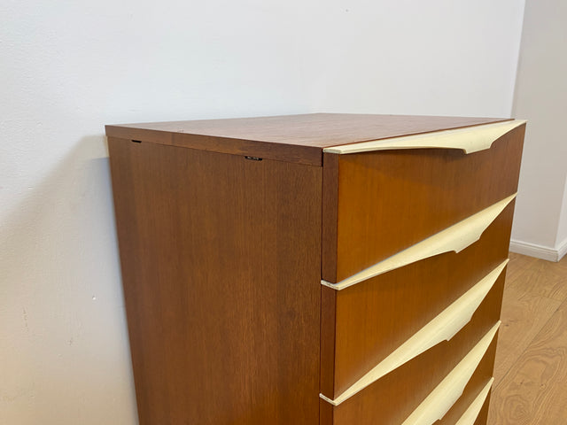 WMK # Very nice and well-preserved 70s chest of drawers with drawers and elegant original handles # Cupboard Chest of drawers Laundry chest Sideboard Cabinet Bedside table Vintage Mid-Century Retro