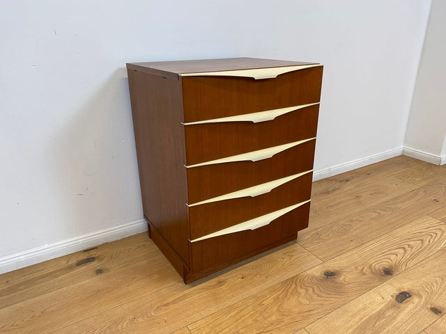 WMK # Very nice and well-preserved 70s chest of drawers with drawers and elegant original handles # Cupboard Chest of drawers Laundry chest Sideboard Cabinet Bedside table Vintage Mid-Century Retro