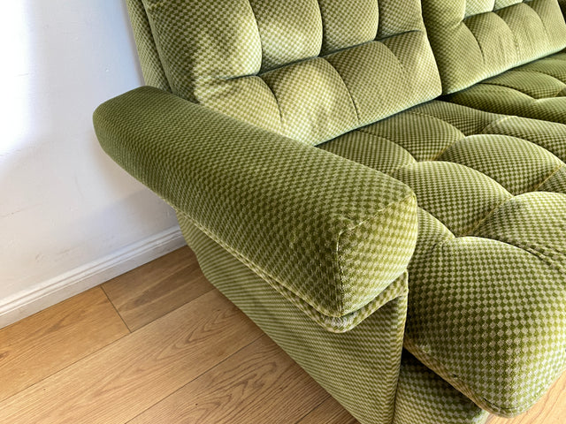 WMK I Schönes und äußerst gemütliches modulares 70er Jahre Ecksofa mit grünem gestepptem Originalbezug I Couch Eckcouch Sitzecke Wohnzimmer Polstergarnitur Retro Vintage Berlin Passau Leipzig Nürnberg