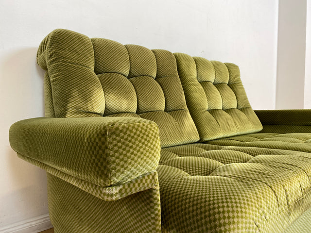 WMK I Schönes und äußerst gemütliches modulares 70er Jahre Ecksofa mit grünem gestepptem Originalbezug I Couch Eckcouch Sitzecke Wohnzimmer Polstergarnitur Retro Vintage Berlin Passau Leipzig Nürnberg