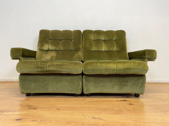 WMK I Schönes und äußerst gemütliches modulares 70er Jahre Ecksofa mit grünem gestepptem Originalbezug I Couch Eckcouch Sitzecke Wohnzimmer Polstergarnitur Retro Vintage Berlin Passau Leipzig Nürnberg