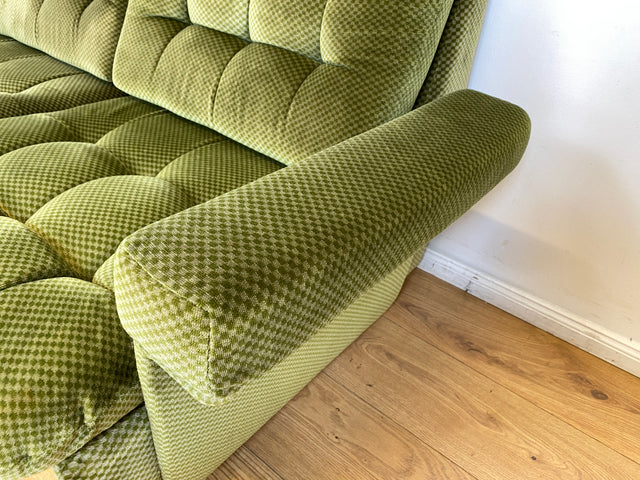 WMK I Schönes und äußerst gemütliches modulares 70er Jahre Ecksofa mit grünem gestepptem Originalbezug I Couch Eckcouch Sitzecke Wohnzimmer Polstergarnitur Retro Vintage Berlin Passau Leipzig Nürnberg