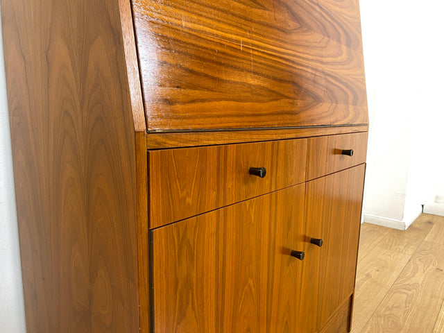 WMK I Stilvoller 70er Jahre Sekretär mit stabiler Schreibklappe und toller Maserung I Schreibschrank Desk Schreibkommode Schreibtisch Kommode Schrank Vintage Retro Mid-Century Berlin Dresden Hessen