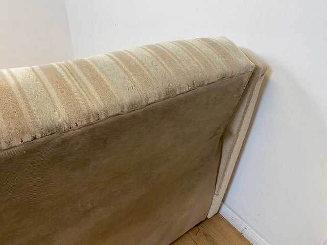 WMK # Gemütliches und gut erhaltenes 70er Jahre Sofa mit Schlaffunktion, Bettwäschefach, bequemen Federkern und grau beigem Originalbezug # Couch Schlafsofa Schlafcouch Klappcouch Retro Vintage Berlin