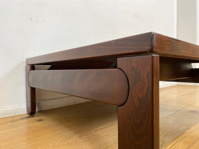 WMK I Stilvoller & sehr gut erhaltener niedriger 70er Space Age Couchtisch aus dunklem Holz I Wohnzimmertisch Coffee Table Clubtisch Sitzgarnitur Retro Vintage Mid-Century Berlin Leipzig Bayern NRW