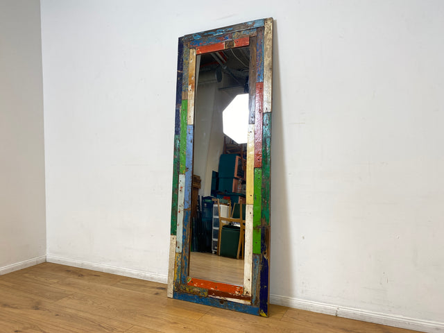 Boatwood by WMK I 70x180cm großer Spiegel I handgefertigtes Unikat aus altem Bootsholz in Originalfarben I bunter Wandspiegel Standspiegel Ganzkörperspiegel Flurspiegel Garderobe Berlin Köln Hannover