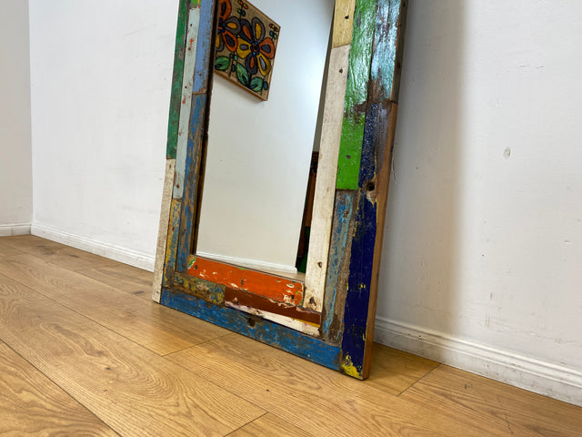 Boatwood by WMK I 70x180cm großer Spiegel I handgefertigtes Unikat aus altem Bootsholz in Originalfarben I bunter Wandspiegel Standspiegel Ganzkörperspiegel Flurspiegel Garderobe Berlin Köln Hannover