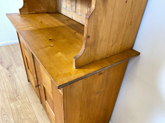 WMK I Wunderschöne antike Anrichte aus vollem Holz mit bunter floraler Bleiverglasung I Schrank Büffet Büfett Küchenschrank Küchenanrichte Jugendstil Vintage Bauern Weichholz Berlin Hannover Dresden