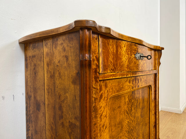 WMK I Wunderschöne kleine antike Kommode aus vollem Holz mit Schublade und in edlem Flammenfurnier I Schrank Flurkommode Wäschekommode Cabinet Konsole Biedermeier Vintage Berlin Stuttgart Düsseldorf