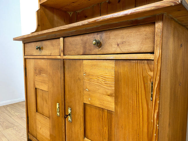 WMK I Wunderschöne antike Anrichte aus vollem Holz mit bunter floraler Bleiverglasung I Schrank Büffet Büfett Küchenschrank Küchenanrichte Jugendstil Vintage Bauern Weichholz Berlin Hannover Dresden