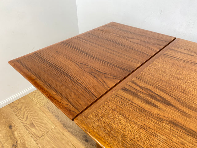 WMK I Stilvoller ausziehbarer skandinavischer Mid-Century Designer Esstisch von Aulum Møbelfabrik in Teakholz I Tisch Holztisch Ausziehtisch Dining Table Danish Design Vintage Teak Berlin Dresden Köln