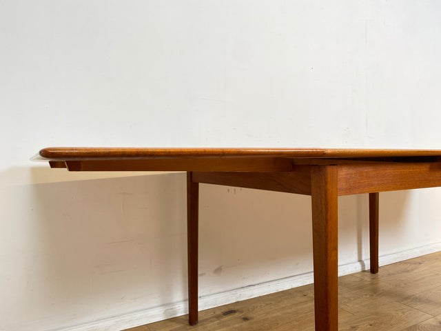WMK I Stilvoller ausziehbarer skandinavischer Mid-Century Designer Esstisch von Aulum Møbelfabrik in Teakholz I Tisch Holztisch Ausziehtisch Dining Table Danish Design Vintage Teak Berlin Dresden Köln